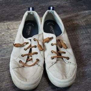 Sperry boat shoes